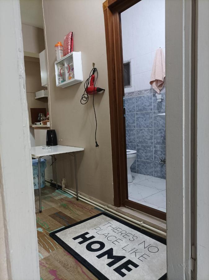 Retro & Wood Apartment Istanbul Exterior photo