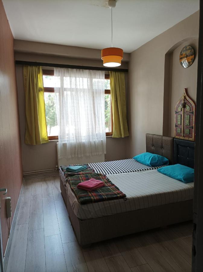 Retro & Wood Apartment Istanbul Exterior photo